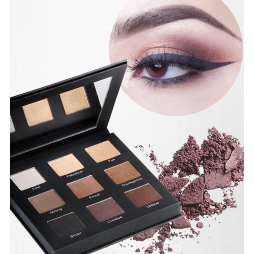 NWT shadow palette play book!